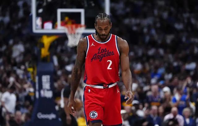 开云体育官网-伦纳德咋还不是MVP候选人？ 个人表现无可挑剔但“北伐”仍在继续